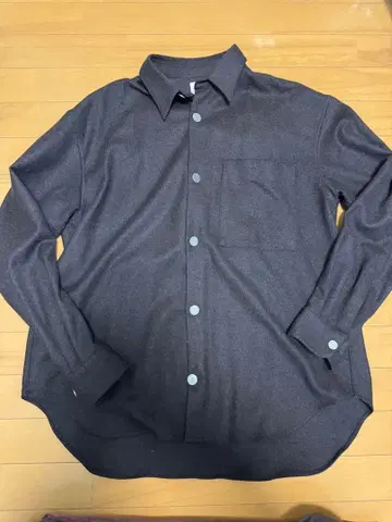 seya. 다크 브라운 버튼 셔츠 사이즈 3