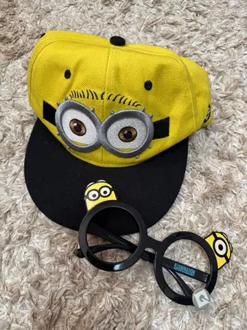 미니언 캡과 안경 세트