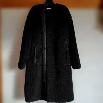 HYKE 하이크 보아 롱 코트