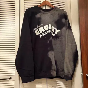 정가 12000엔 정도 RNA 빈티지풍 맨투맨