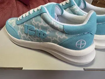 한정판 콜라보 스니커즈 [뉴즈 카부키 [히로마츠]] 23cm