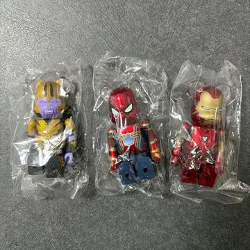 베어브릭 인피니티 사가 스파이더맨 아이언맨 타노스