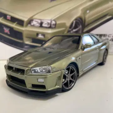 아오시마 스카이라인 GT-R R34 밀레니엄 제이드 1/24 완성품