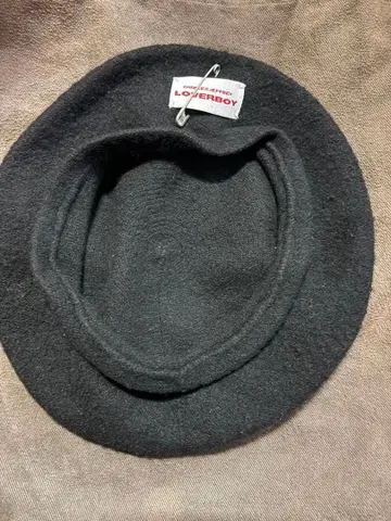 LOVERBOY 블랙 베레모