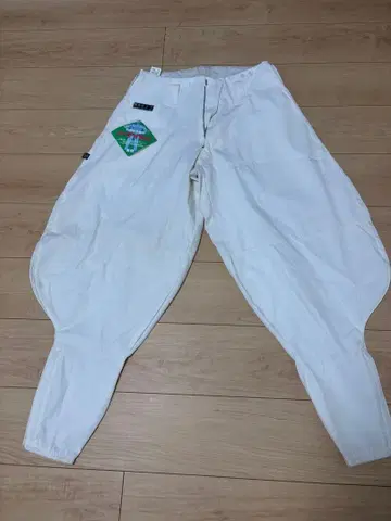 토라 이치 롱 화이트 워크 팬츠 L 76