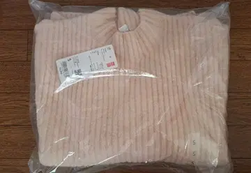 시착만 한 유니클로 수플레얀 모크넥 스웨터 10Pink (핑크) S