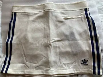 adidas 미니 스커트