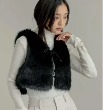 Re:EDIT 전후 2WAY 인조 모피 베스트 L 사이즈