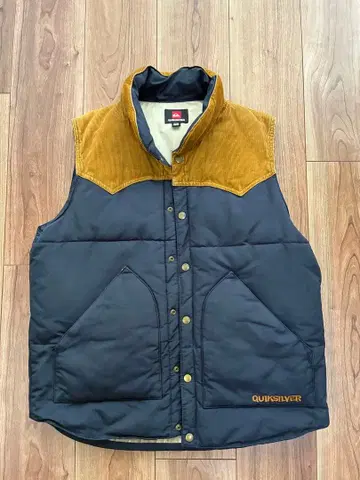 퀵실버 QUIKSILVER 다운 베스트