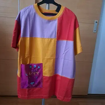 알베로베로 새상품 오레보레브라 컬러풀 티셔츠