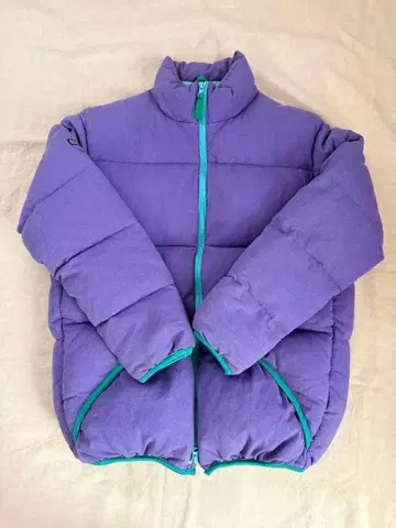 도쿄 헴프 커넥션 다운 Tokyo hemp connection