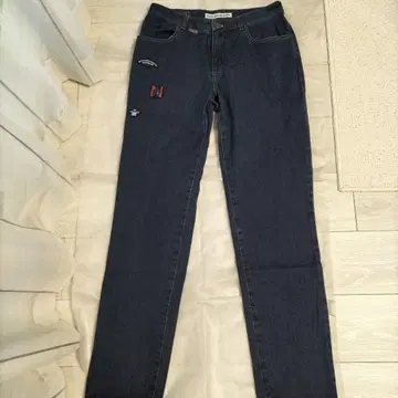 마드모아젤 논논 와펜 데님 팬츠 M 사이즈 상당