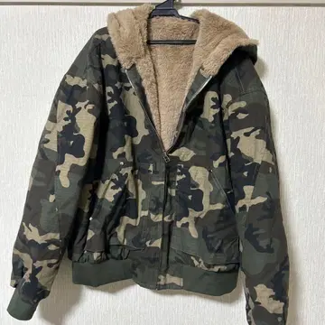 카모 패턴 플리스 라이닝 봄버 자켓