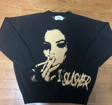 트레셔 그래픽 니트 스웨터