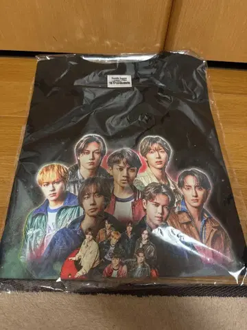 Travis Japan ST travelers 티셔츠 블랙