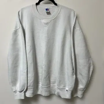 러셀 애슬레틱 화이트 크루넥 트레이닝복 XL 사이즈