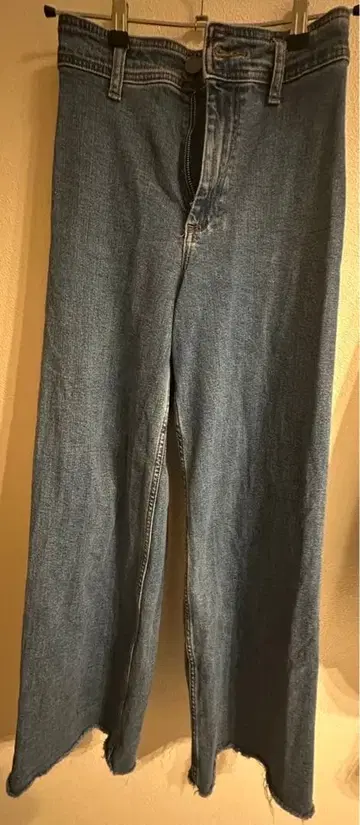 ZARA 컷오프 밑단 데님 팬츠 EUR36