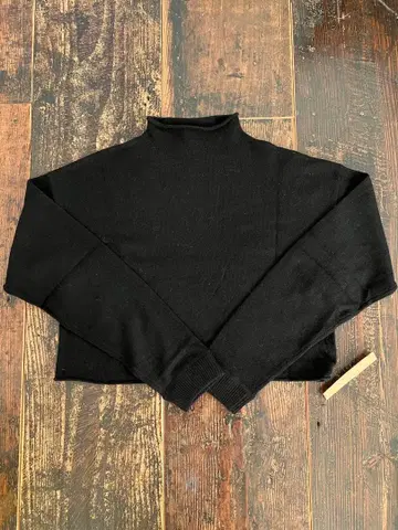 [미사용 새상품] Reformation 리포메이션 캐시미어 니트