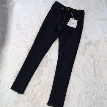 새상품 택 포함 미셸 마카롱 울트라 웜 데님 보아 슬림 레그 스키니 팬츠