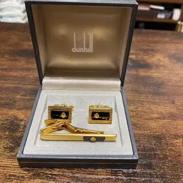 dunhill 커프 링크와 타이 바 세트