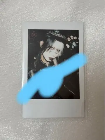 0.1g의 오산 미도리카와 유우 폴라로이드