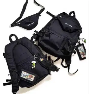 새상품 LEFT ALONE 레프트 어론 백팩 초레어