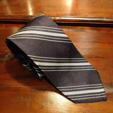 finamore 피나모레 네이비 스트라이프 넥타이 스포데라토