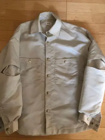 no. 라이트 그레이 자켓