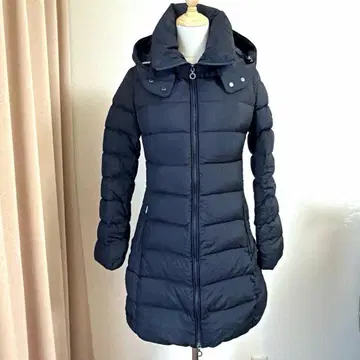 TATRAS 타트라스 폴리테아마 탈부착 가능 후드 부착 다운 코트 블랙