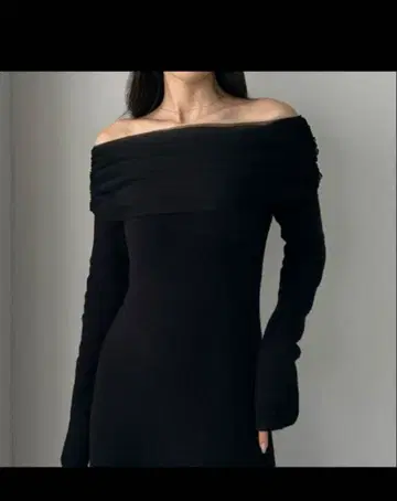 Louere 오프숄더 니트 원피스 블랙 M 사이즈