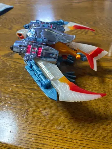 트랜스포머 비스트 워즈 메탈스 에어라저