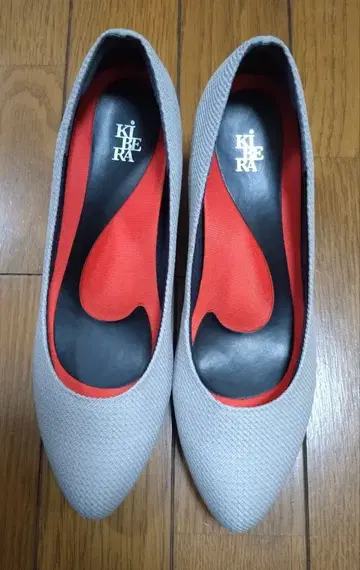 KIBERA 그레이 하이힐 22.5cm