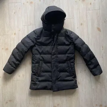 UNITED ARROWS 후데트 다운 자켓 지퍼에 하자 있음