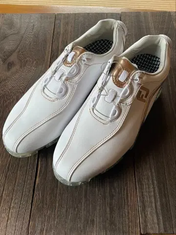 [새상품] FootJoy 골프화 여성용 화이트/골드 23.5cm