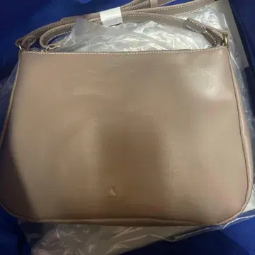 kissora 가죽 숄더백 [ 미사용 새상품 ]