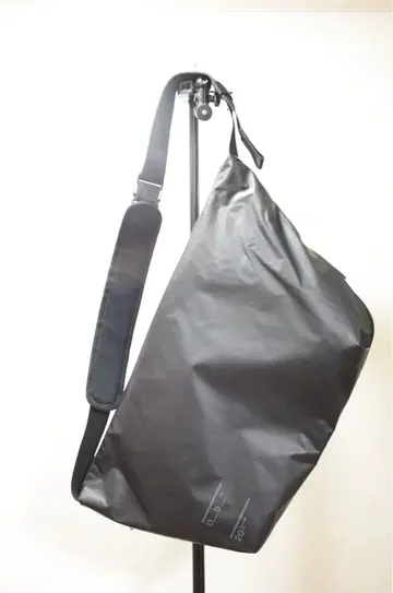 D_b_ Ramverk Pro Sling Bag 20L