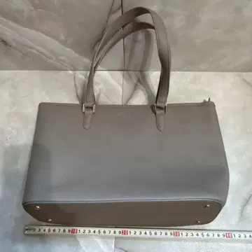 넘버 투웬티 원 토트백