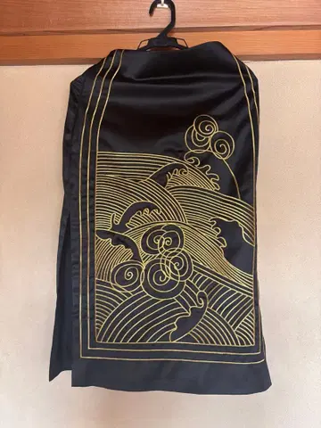 스커트 차이나 금 골드 중화