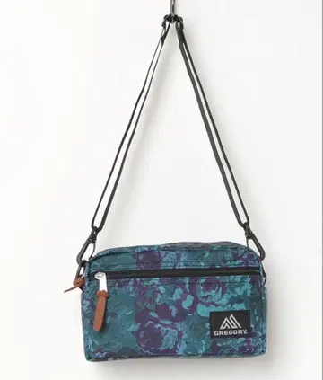 GREGORY 패디드 숄더 파우치 블루 태피스트리