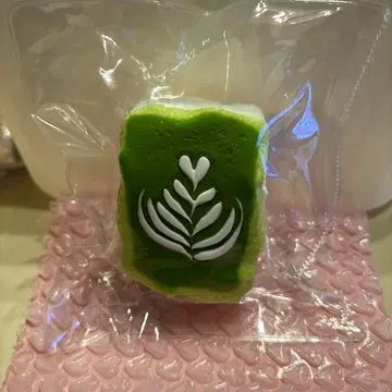 kikisquishy M 사이즈 얼음 버터 말차 라떼 아트