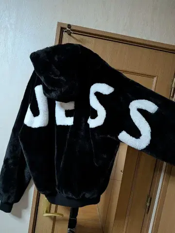 GUESS 플리스 자켓 L 블랙