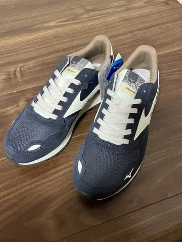 미즈노 87 스니커즈 네이비/화이트