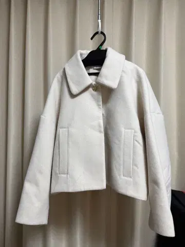 SNIDEL 화이트 숏 자켓