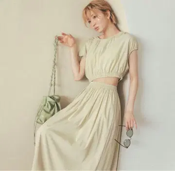 COCO DEAL 숏 개더 상의 플레어 스커트 세트