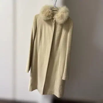 퍼 카라 부착 울 코트 쿠미쿄쿠