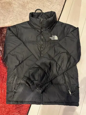 THE NORTH FACE 블랙 다운 자켓