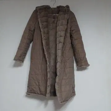 퍼 느낌 퀼팅 롱 코트 리버서블