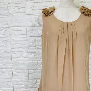 [ 004447 ] Eimee Law 슬리브리스 플리츠 원피스 일본제