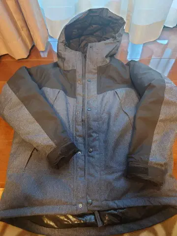 [ 새상품급 ] 이지스 퓨전 다운 M 사이즈