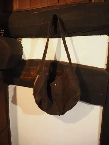 haru nomura 여행 가방